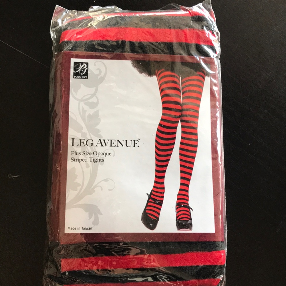 - Plus size black and red striped tight 1x NEW - Picture 1 of 2